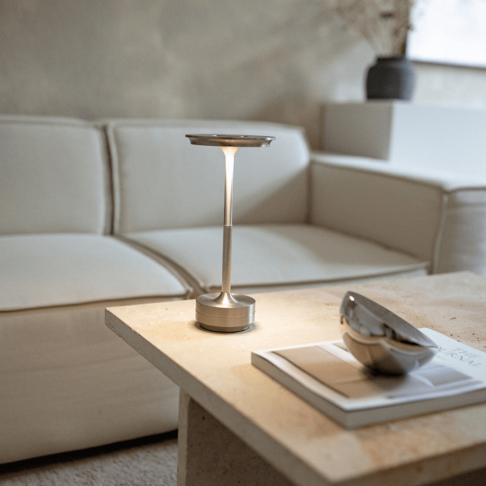 Radiynne Tap Table Lamp