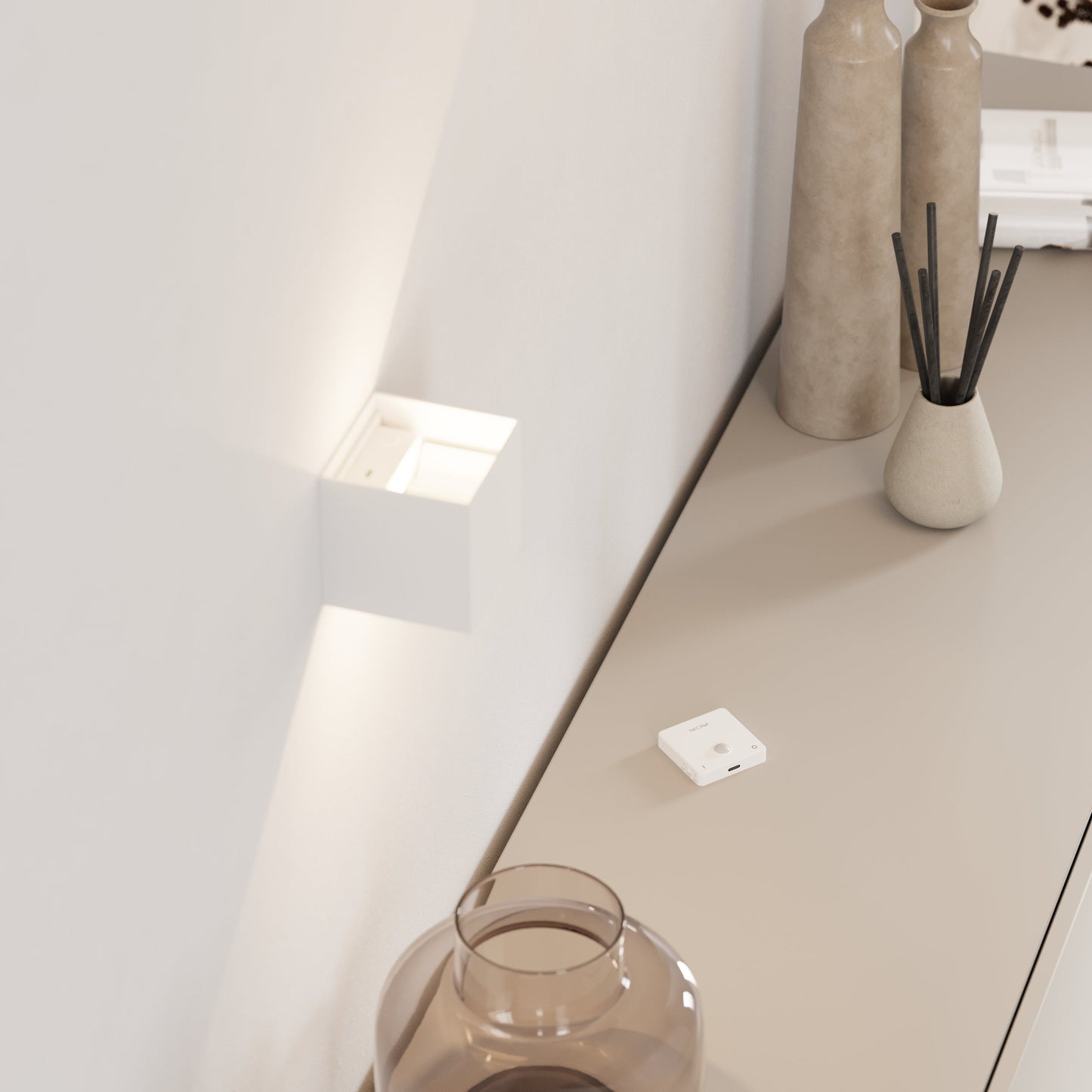 Illustrae LED Wall Light