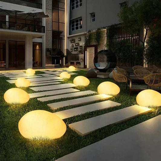 Veynova Cobblestone Garden Lamp
