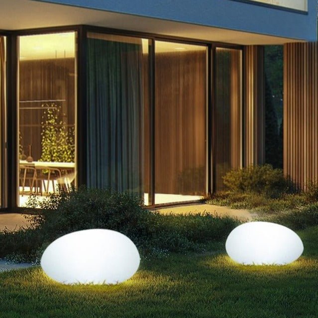 Veynova Cobblestone Garden Lamp