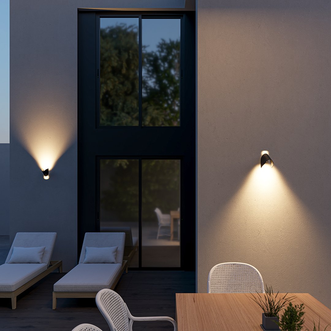 Brillessa LED Wall Light