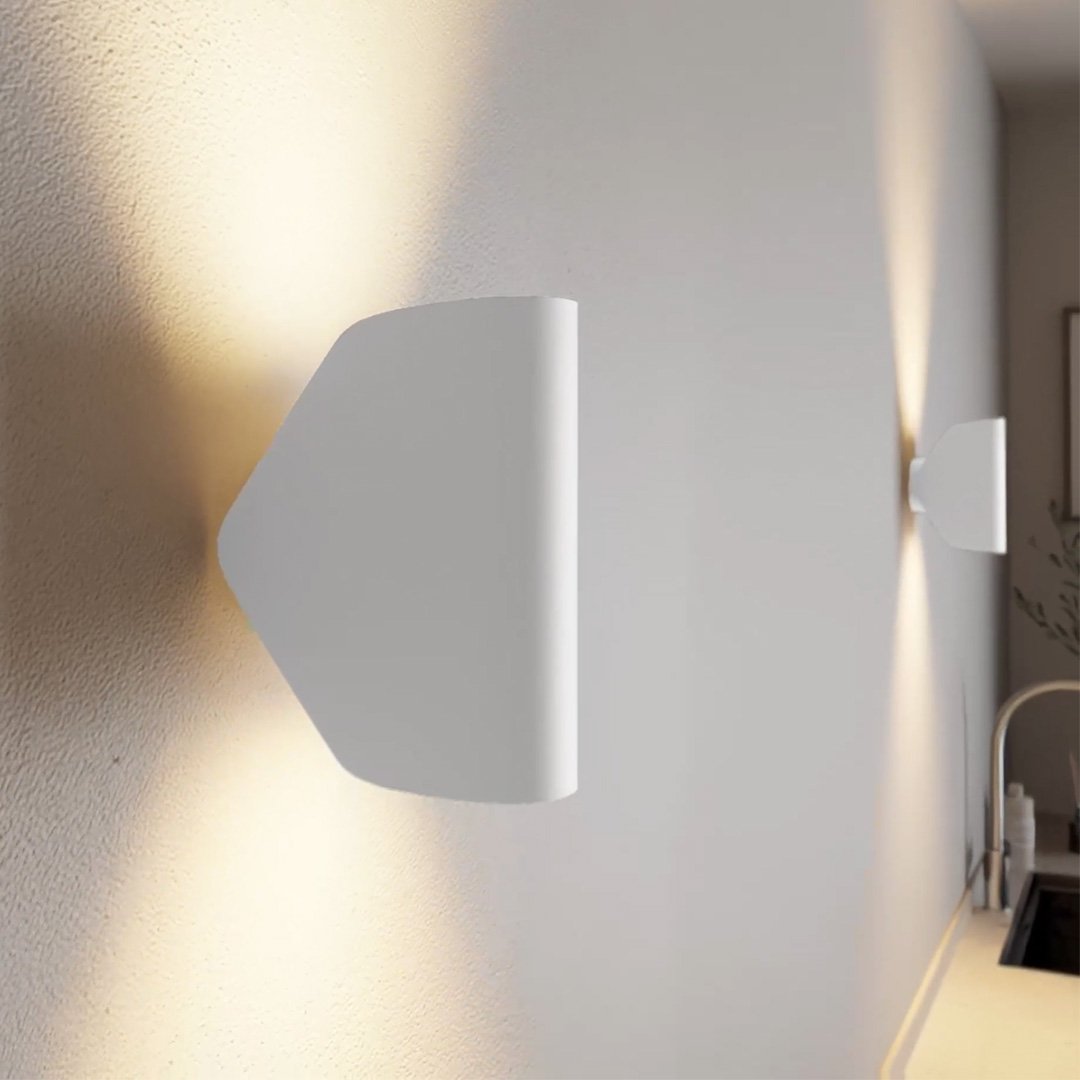 Brillessa LED Wall Light