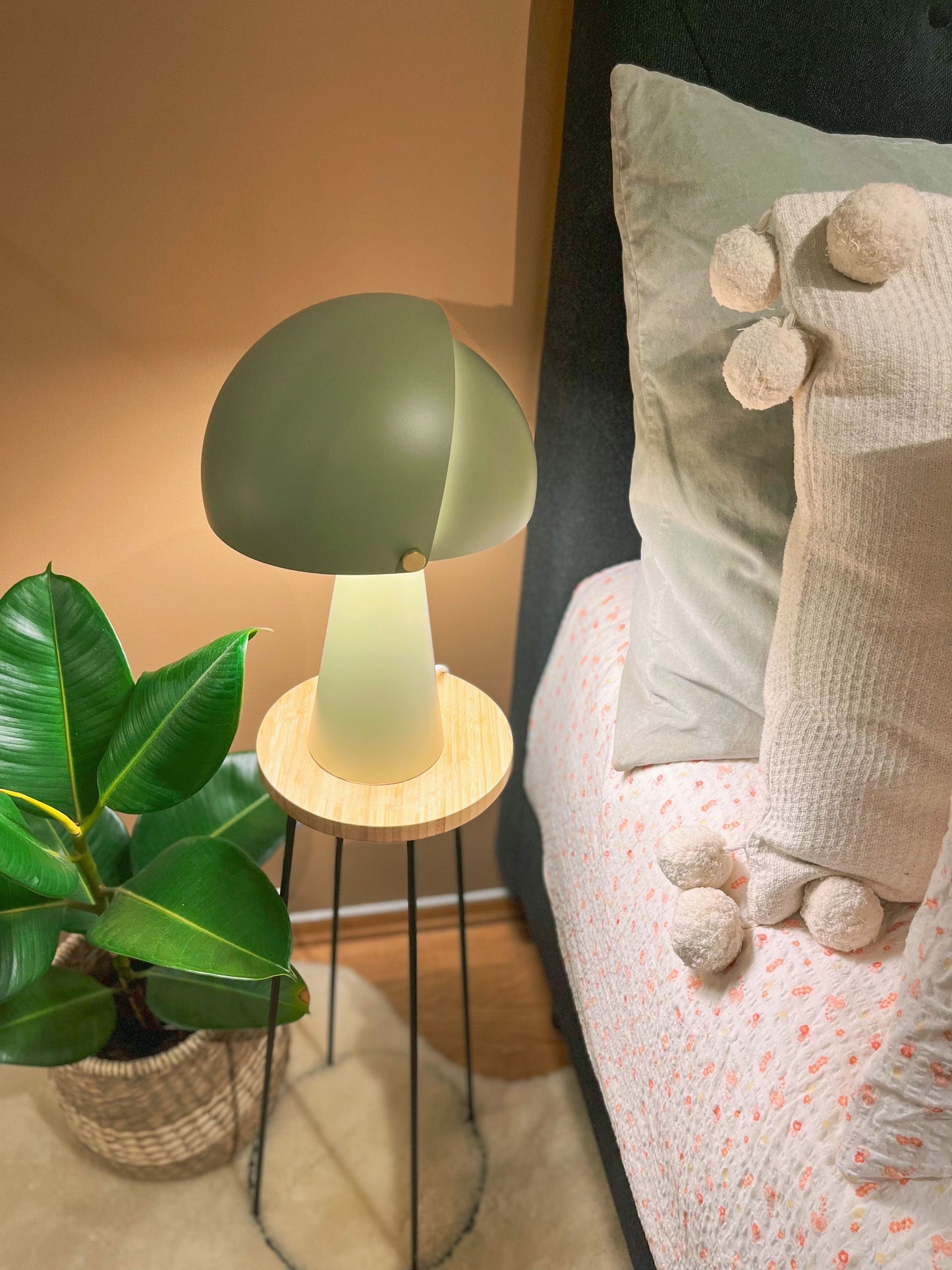 Flareira Table lamp