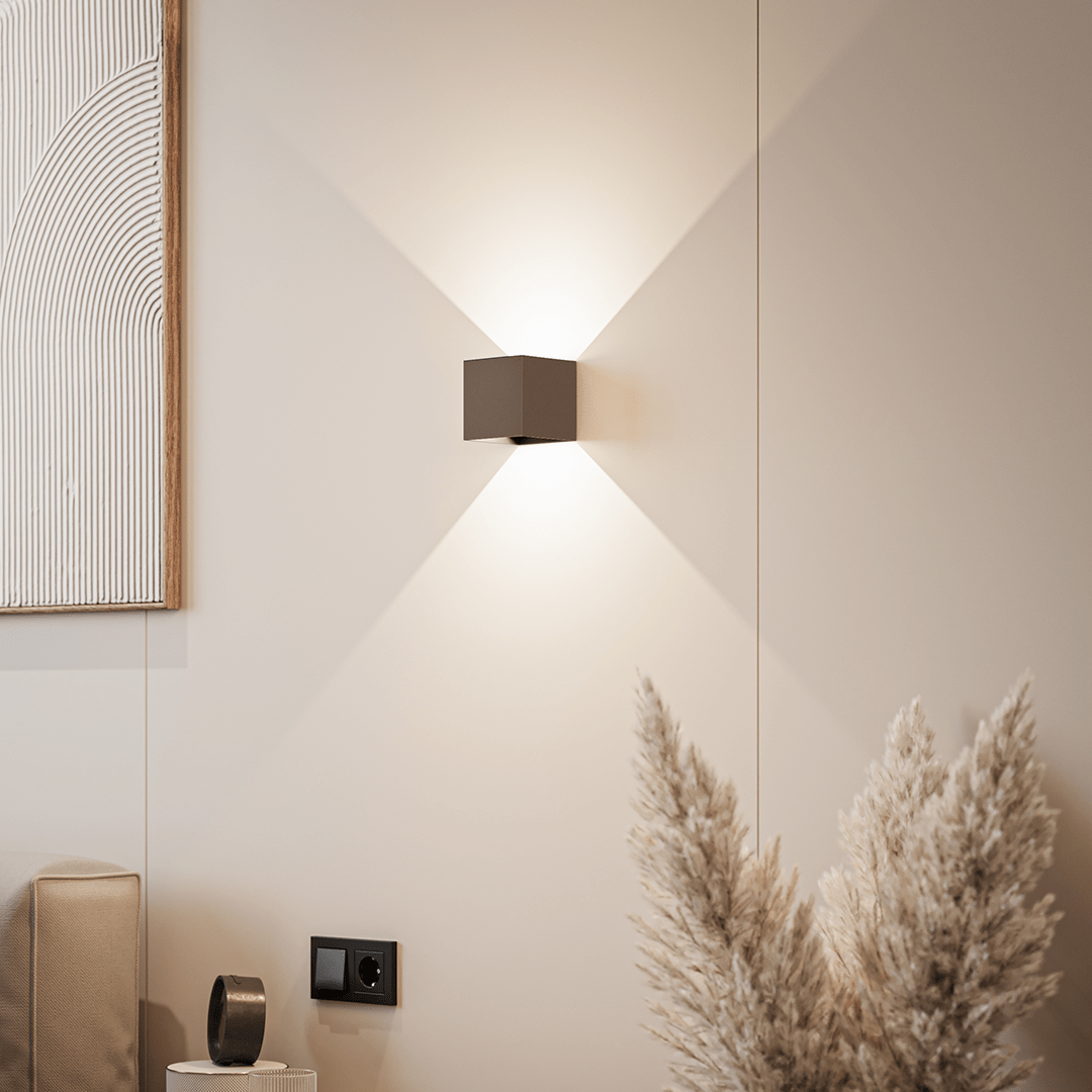 Illustrae LED Wall Light