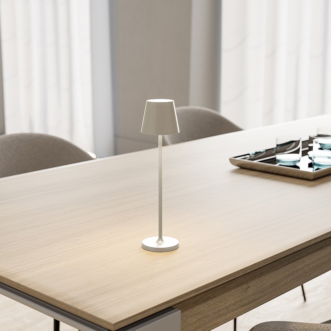 Stelluna LED Table Lamp