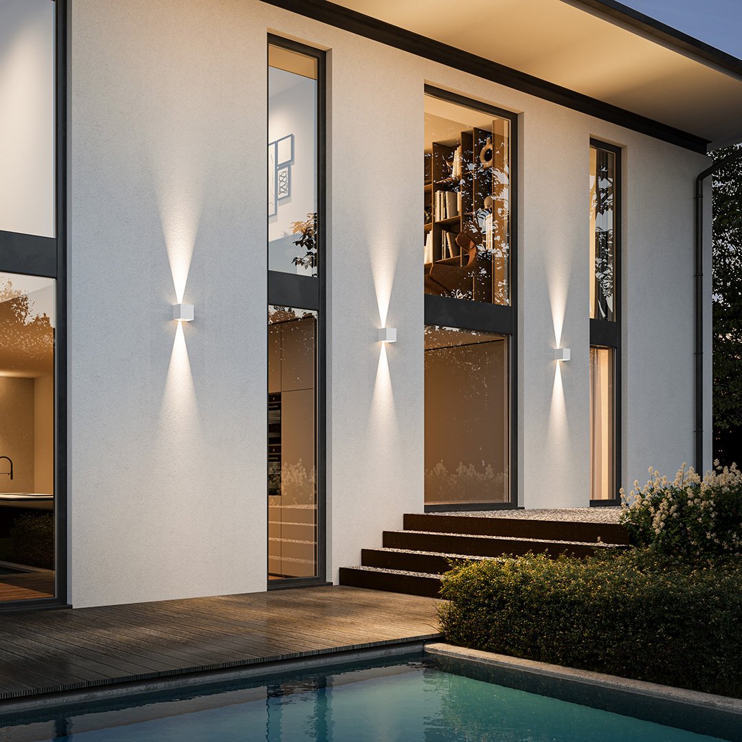 Illustrae LED Wall Light