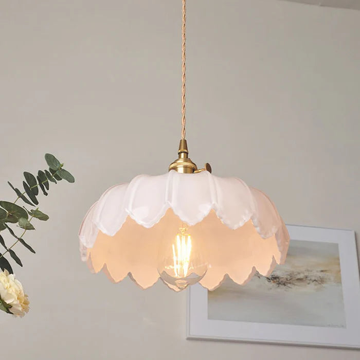 Flarevia Vintage glass flower pendant lamp